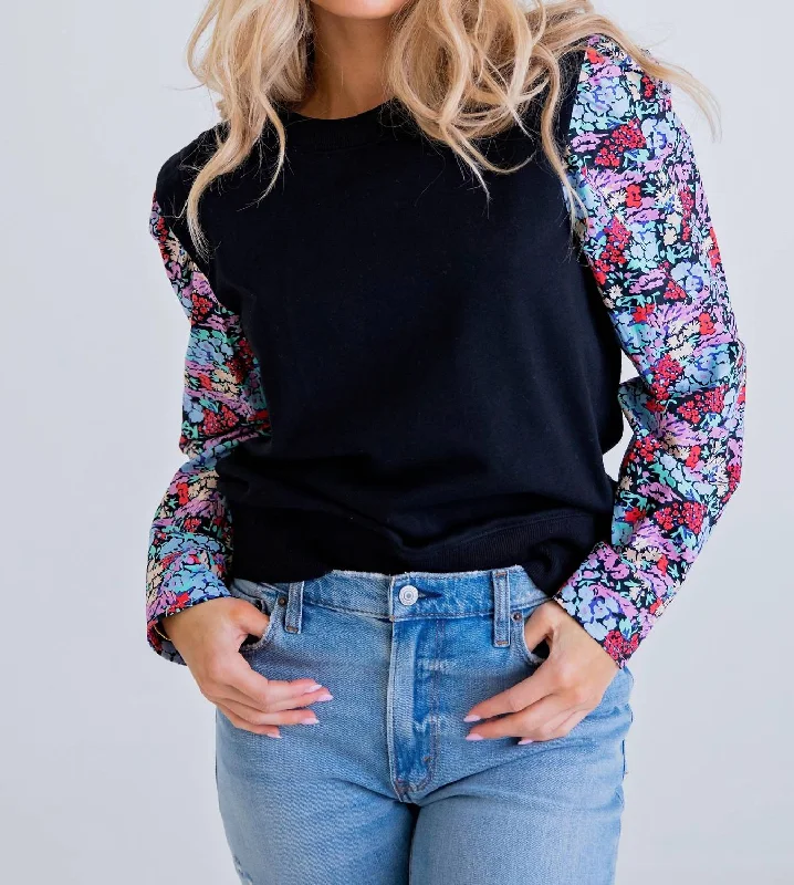 Floral Poplin Sweatshirt In Black Hoodie with Emblem Brand Identity