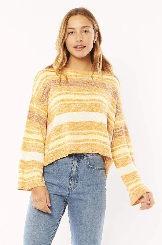 Sisstrevolution warm horizons jumper - honey Toggled Drawstring Belted