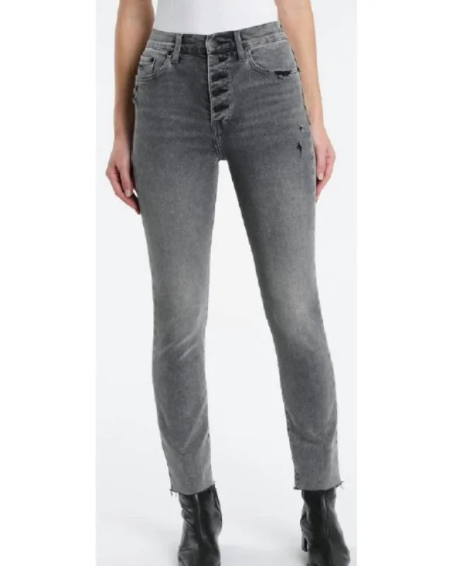 Cara High Riser Vintage Skinny Jeans in Misguided Trendy Acid Wash Skinny Jeans