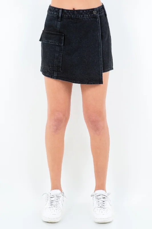 American Bazi Cargo Pocket Mini Skort button skirt front