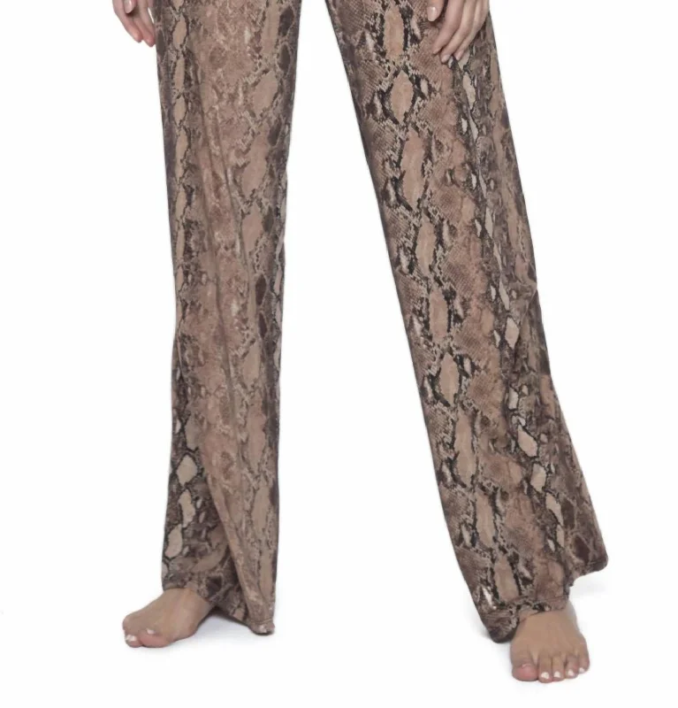 Lounge Pants In Kaa Classic Stretch Pants